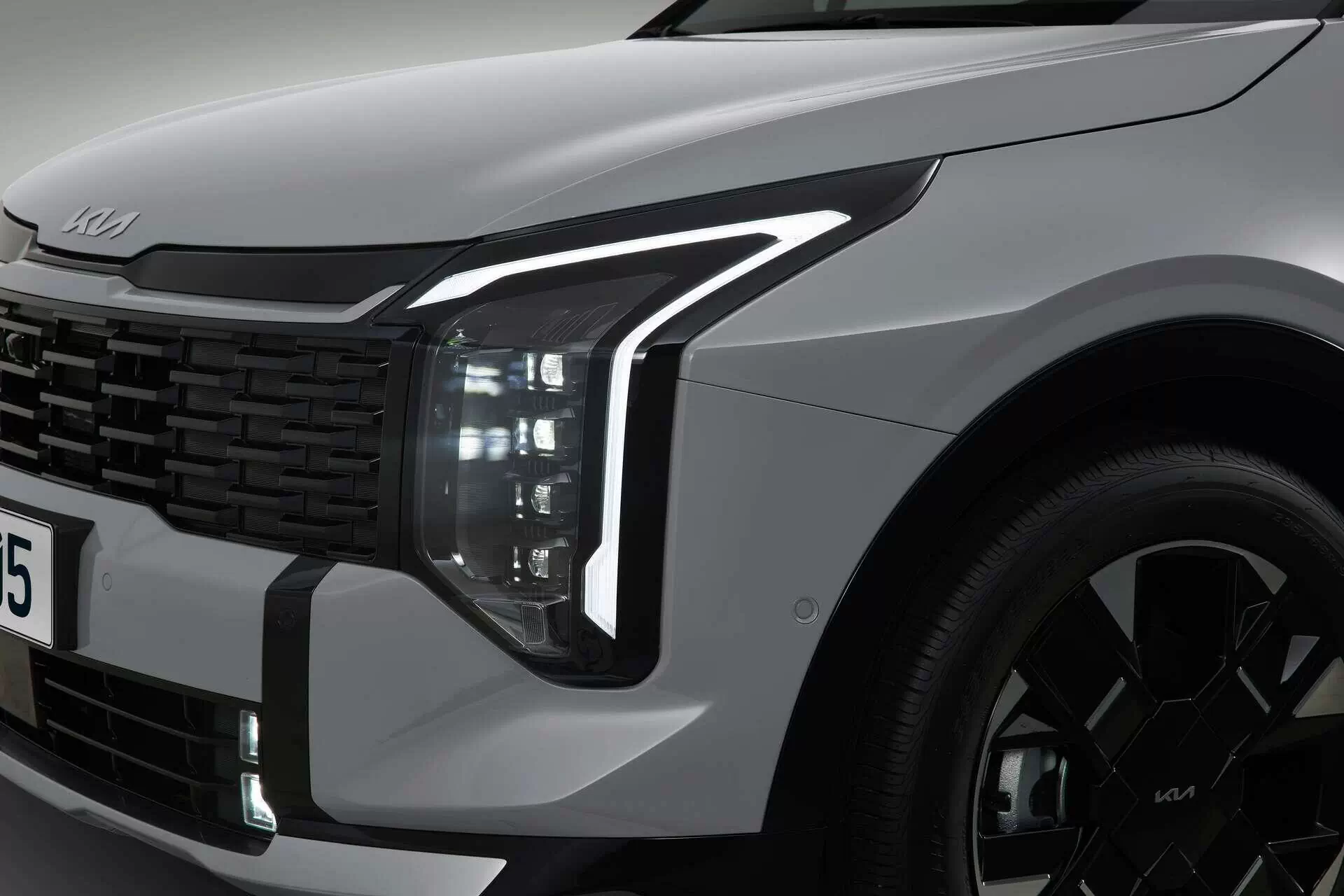 Chi tiết ngoại thất Kia New Sportage