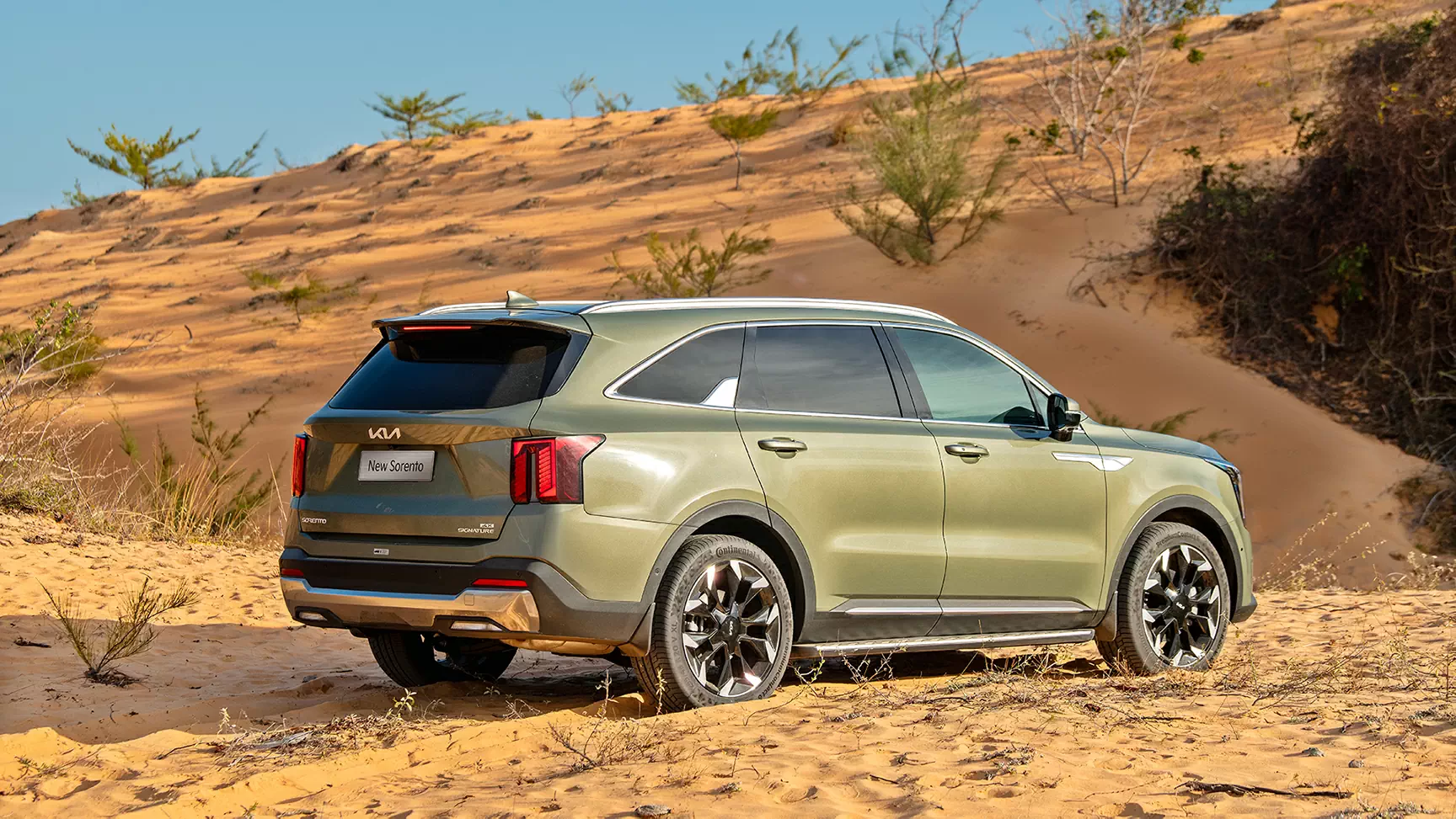 Kia New Sorento thể hiện khả năng di chuyển trên địa hình đa dạng